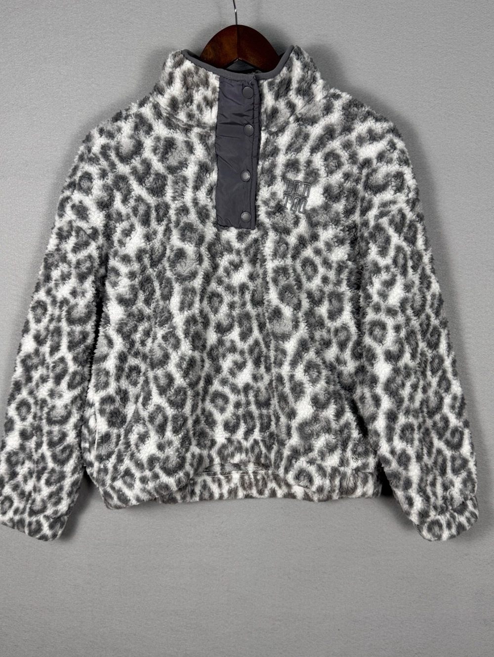 Limited Too Girls XL 16/18 Leopard Fleece Pullover